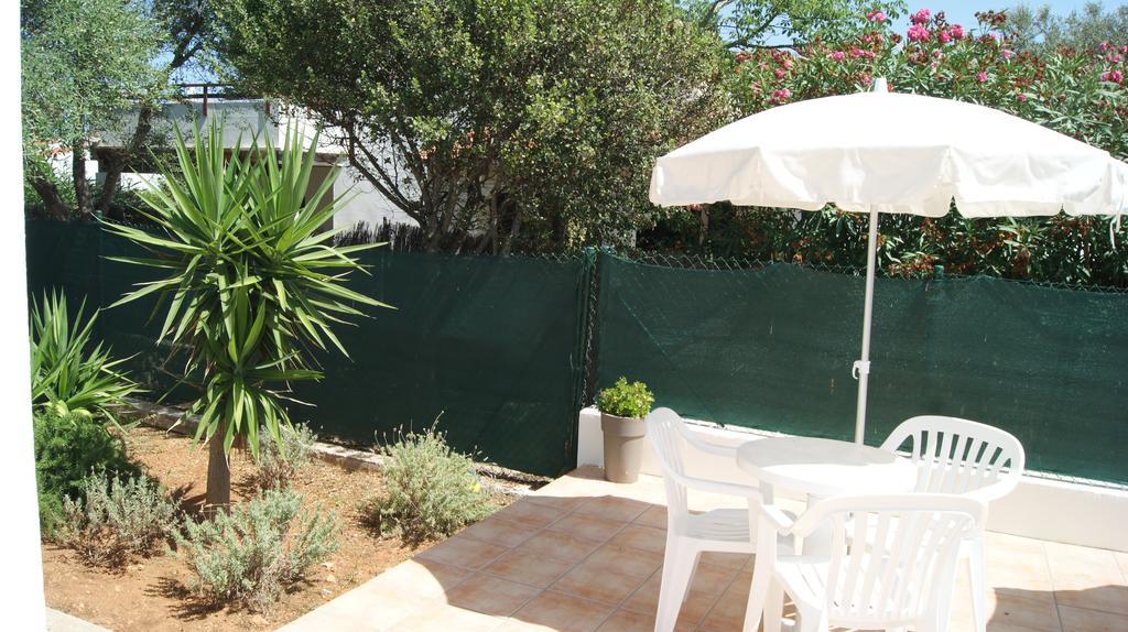 Apartaments California Cala'N Blanes  Εξωτερικό φωτογραφία