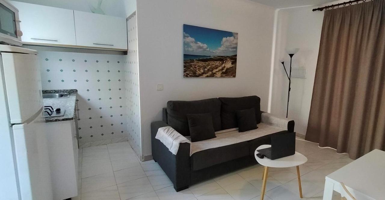 Apartaments California Cala'N Blanes  Εξωτερικό φωτογραφία