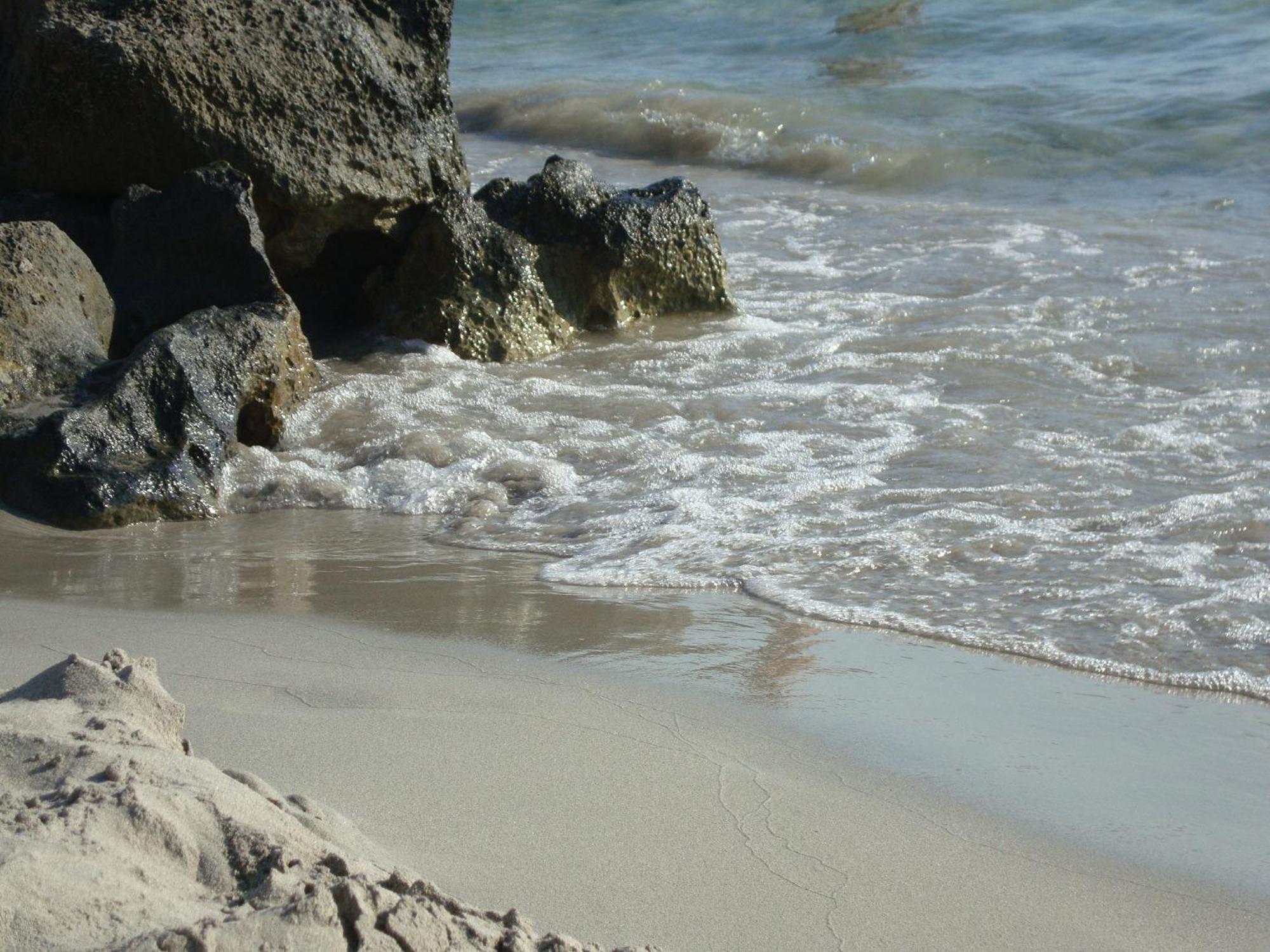 Apartaments California Cala'N Blanes  Εξωτερικό φωτογραφία